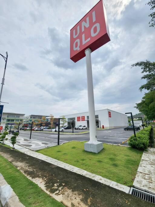 Near Aeon 15 Pax Wifi Game Smart Tv Rawang