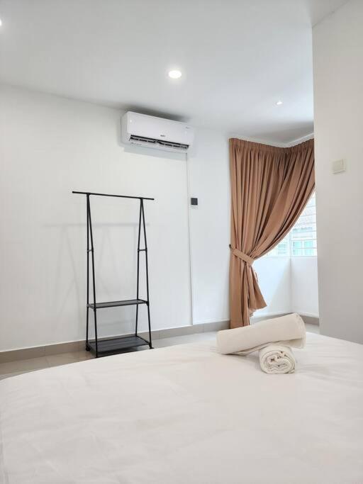 Near Aeon 15 Pax Wifi Game Smart Tv