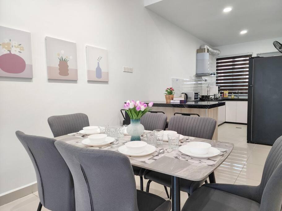 Near Aeon 15 Pax Wifi Game Smart Tv Holiday home